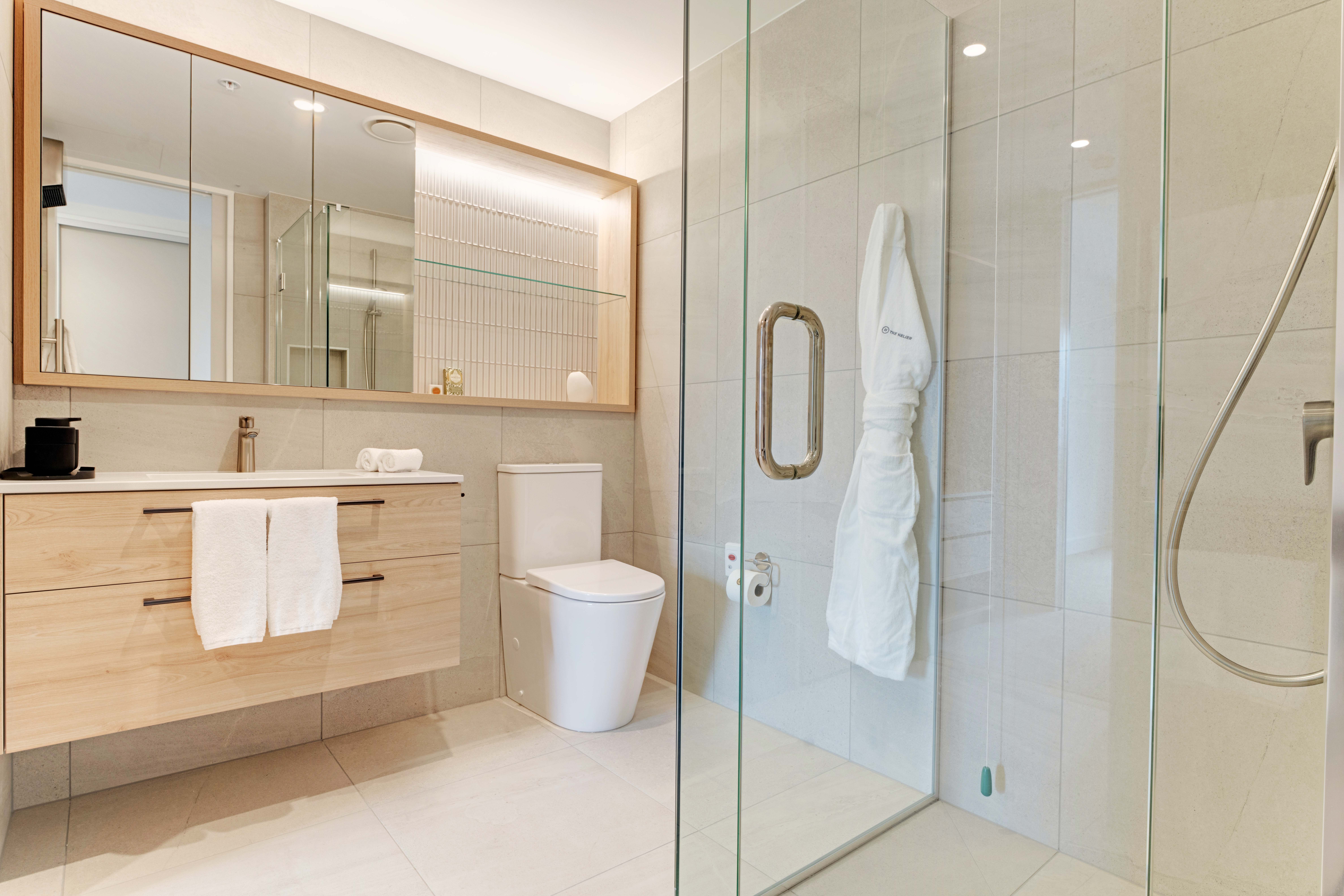 Helier 511 Bathroom