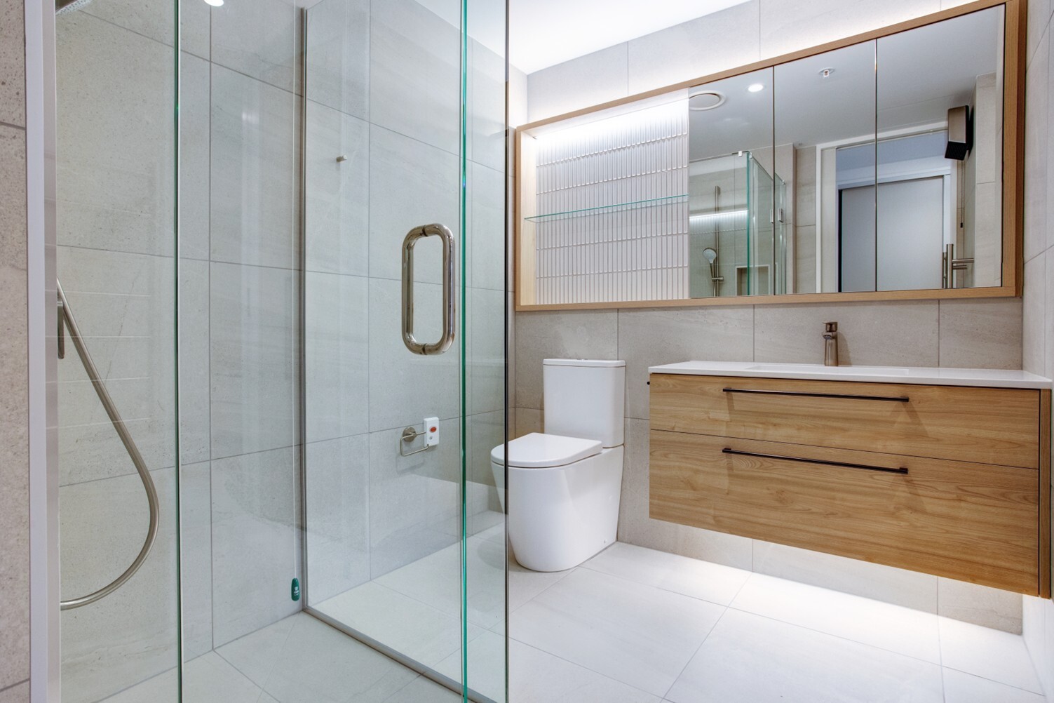 The Helier 202 Shower