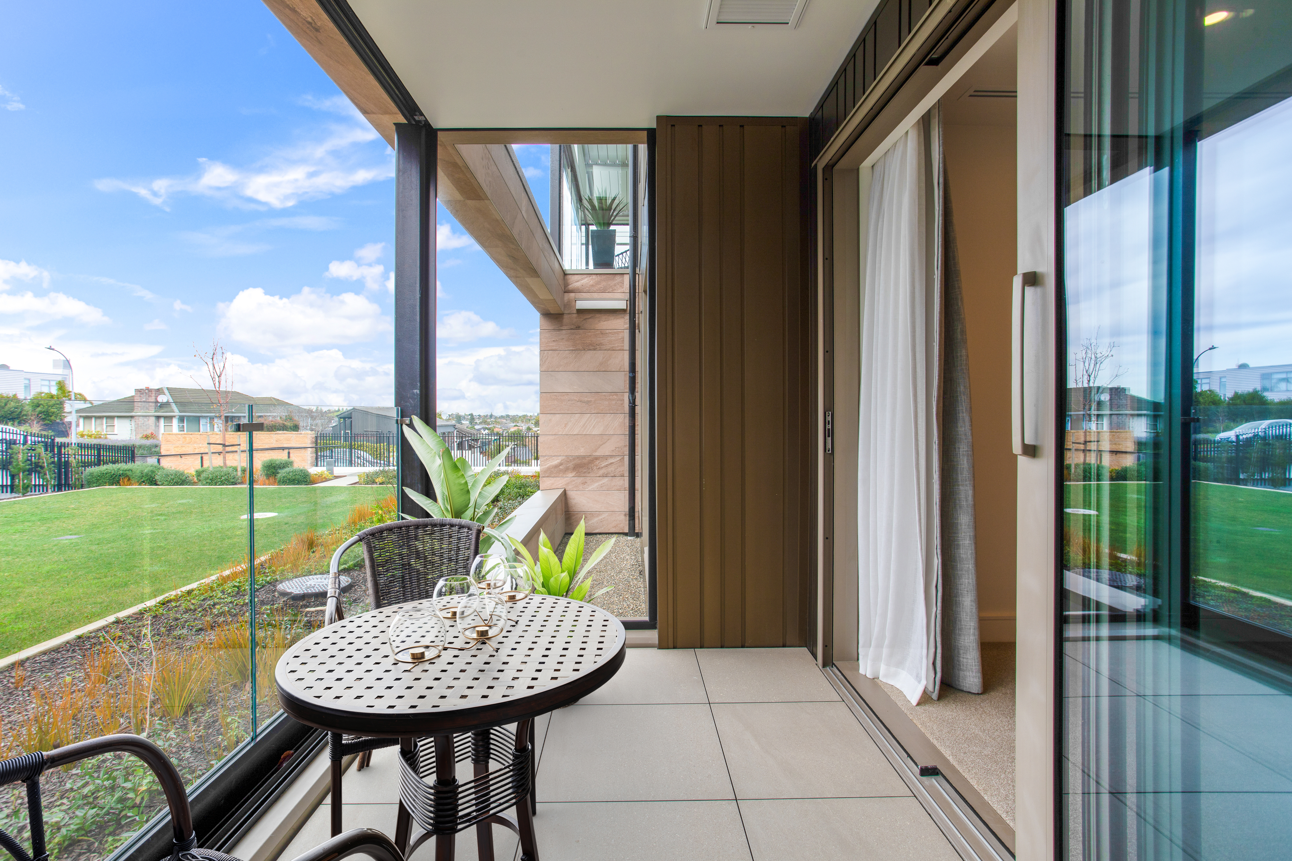 202 Balcony 